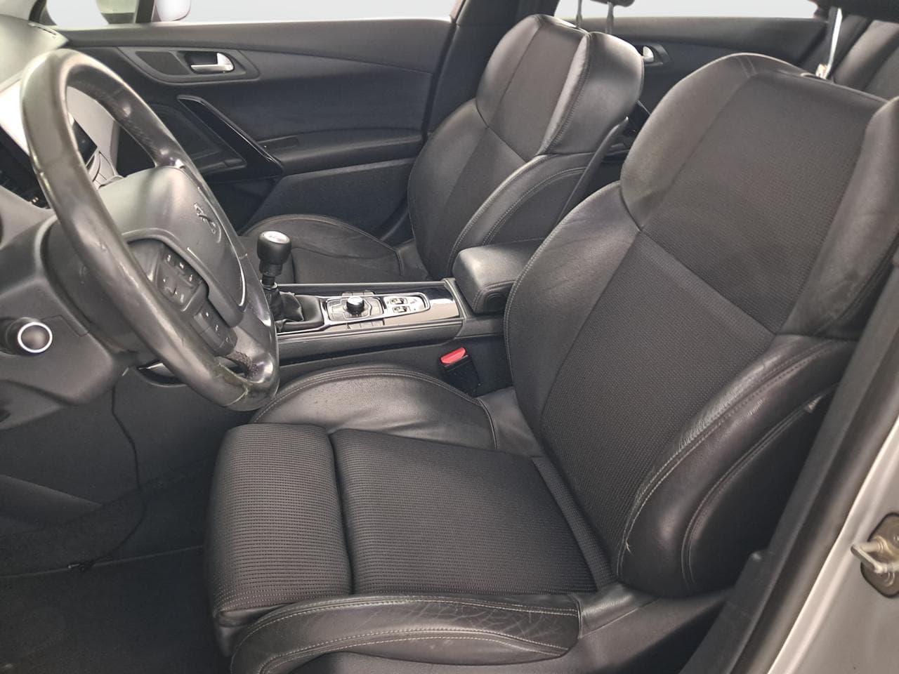 2011 Peugeot 508 - 16