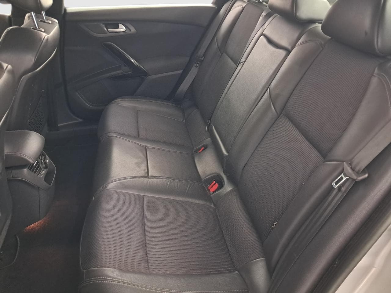 2011 Peugeot 508 - 15