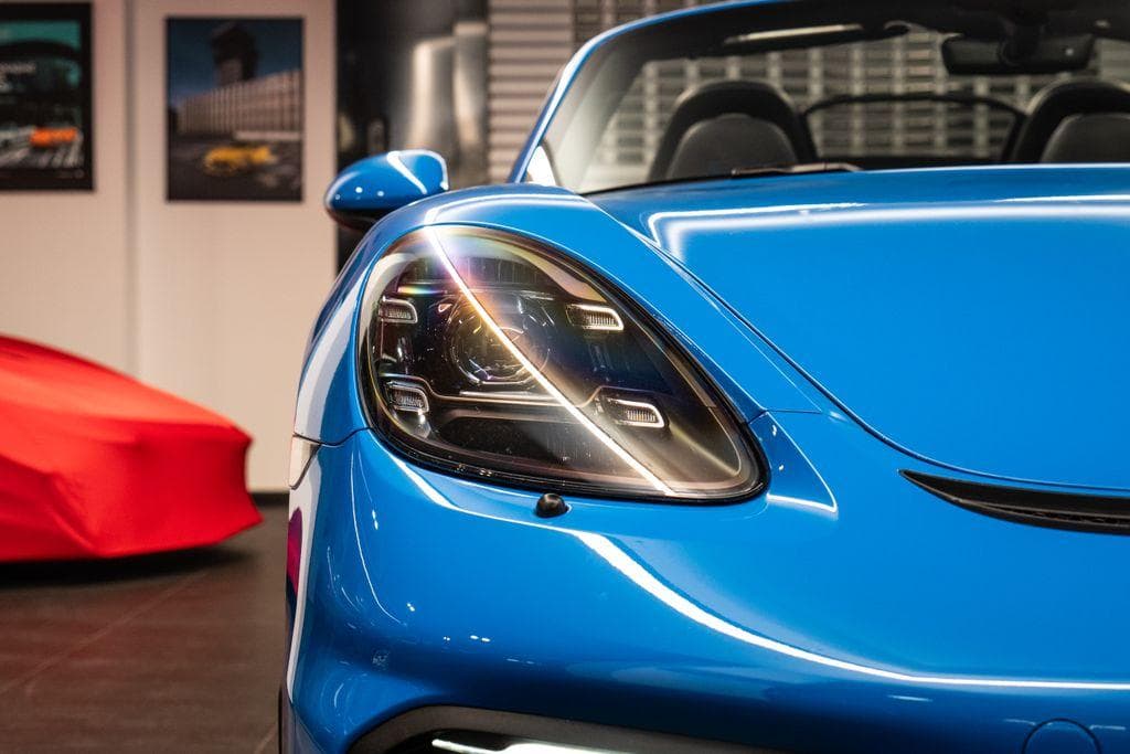 2023 Porsche 718 - 20