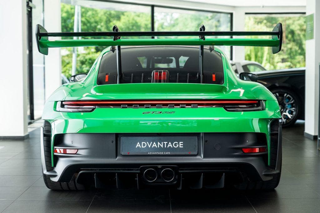 2023 Porsche 911 - 3