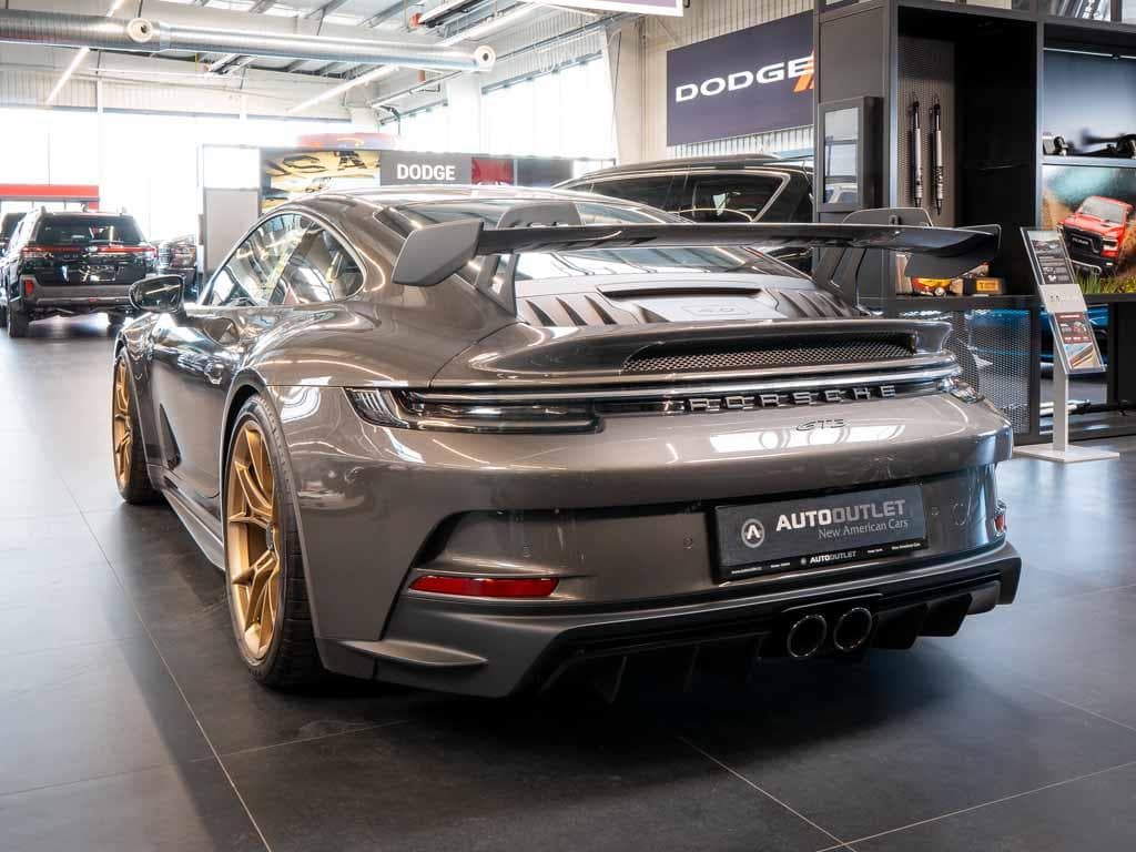 2024 Porsche 911 - 3