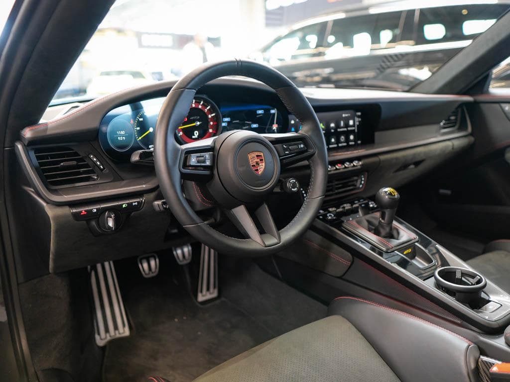 2024 Porsche 911 - 10