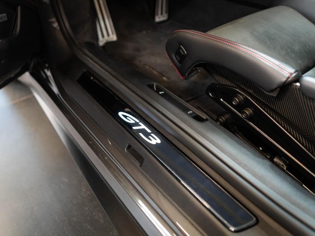 2024 Porsche 911 - 12