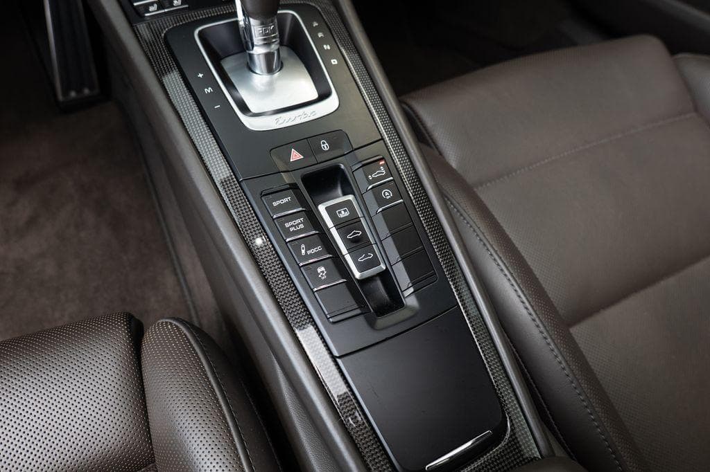 2014 Porsche 911 - 23