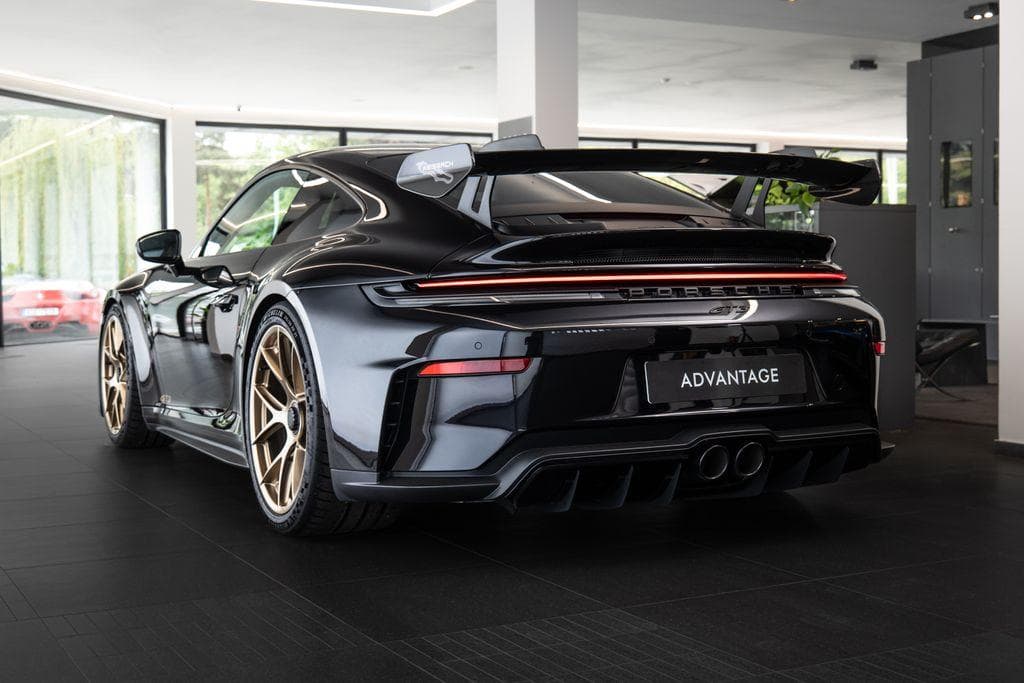 Porsche 911 - 4
