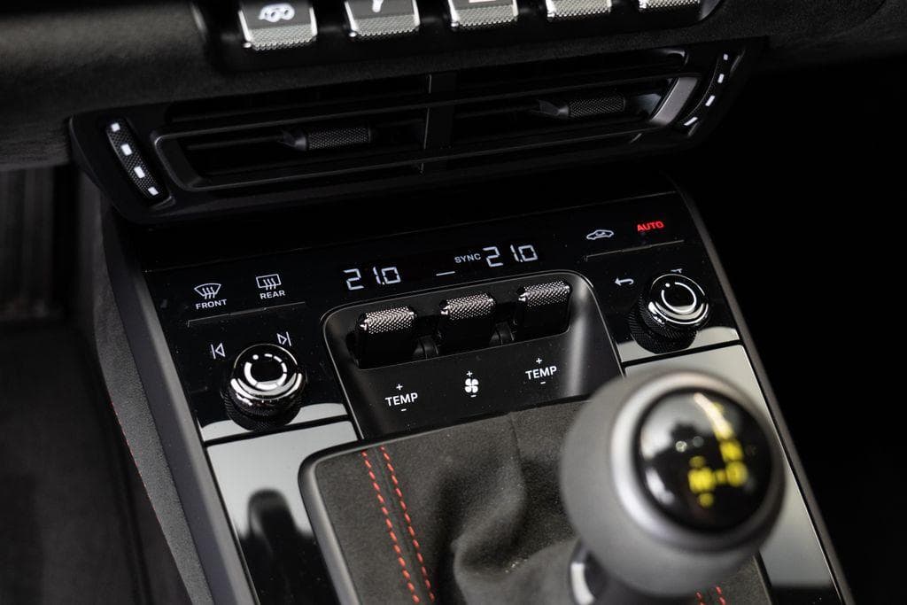 Porsche 911 - 21