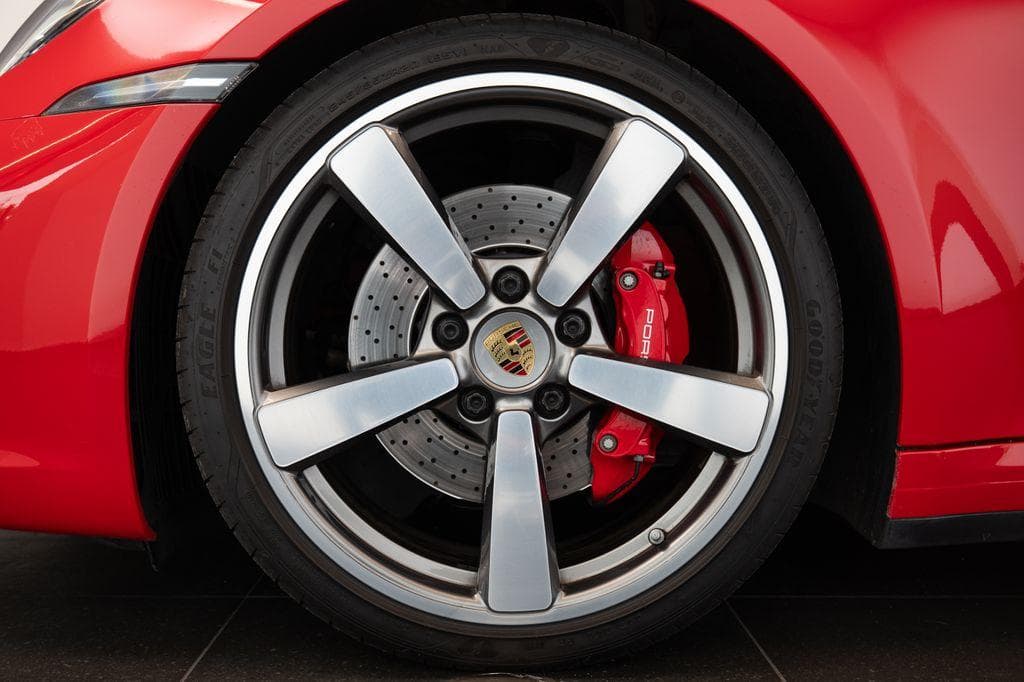 Porsche 911 - 19