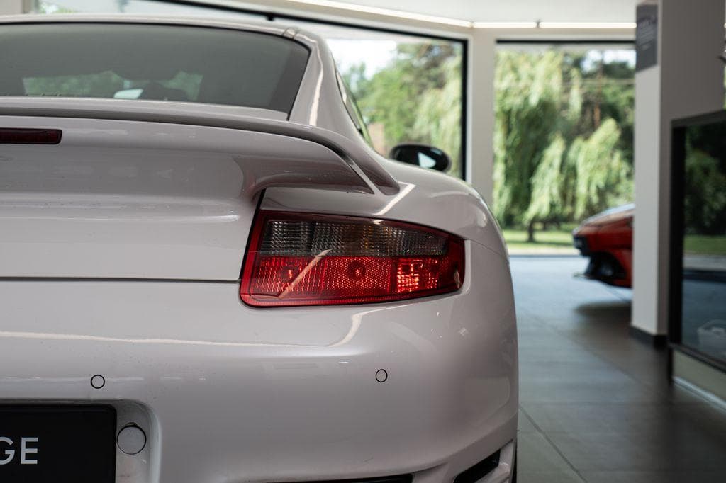 2007 Porsche 911 - 18