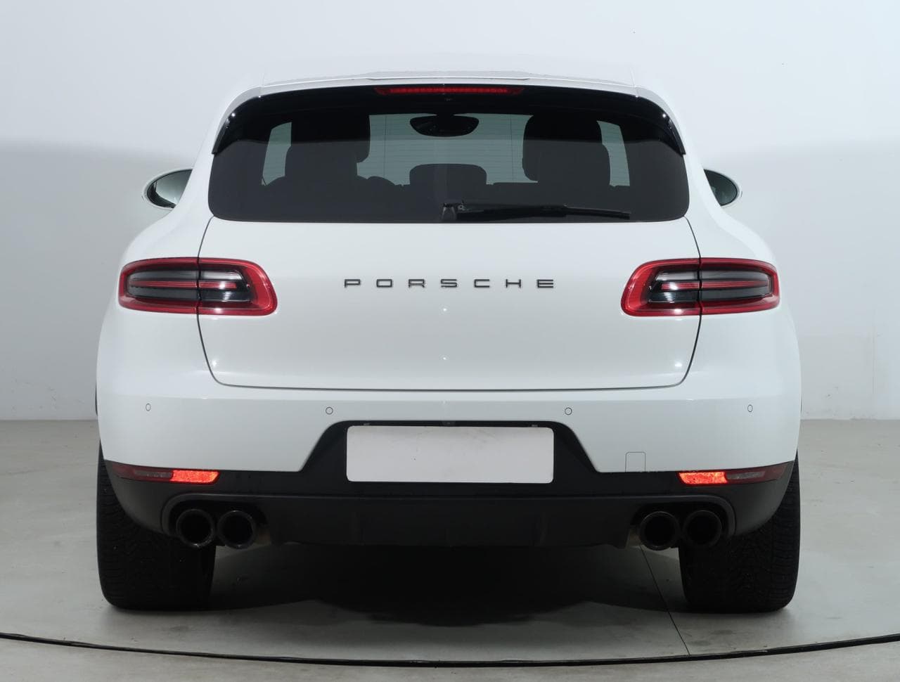 2017 Porsche MACAN - 6