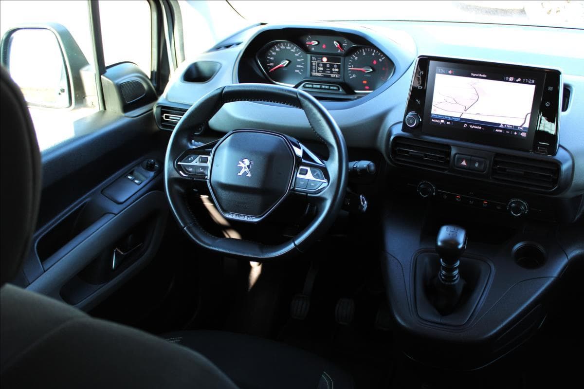 2020 Peugeot Rifter - 11