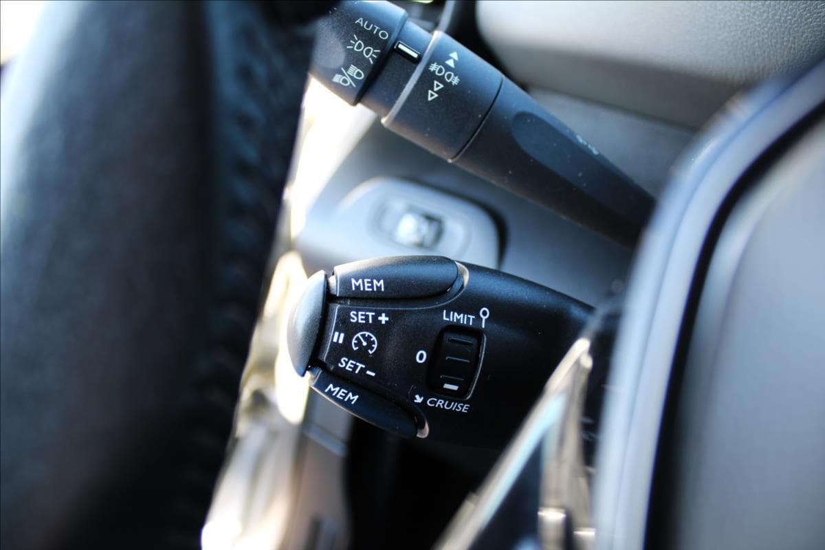 2020 Peugeot Rifter - 16