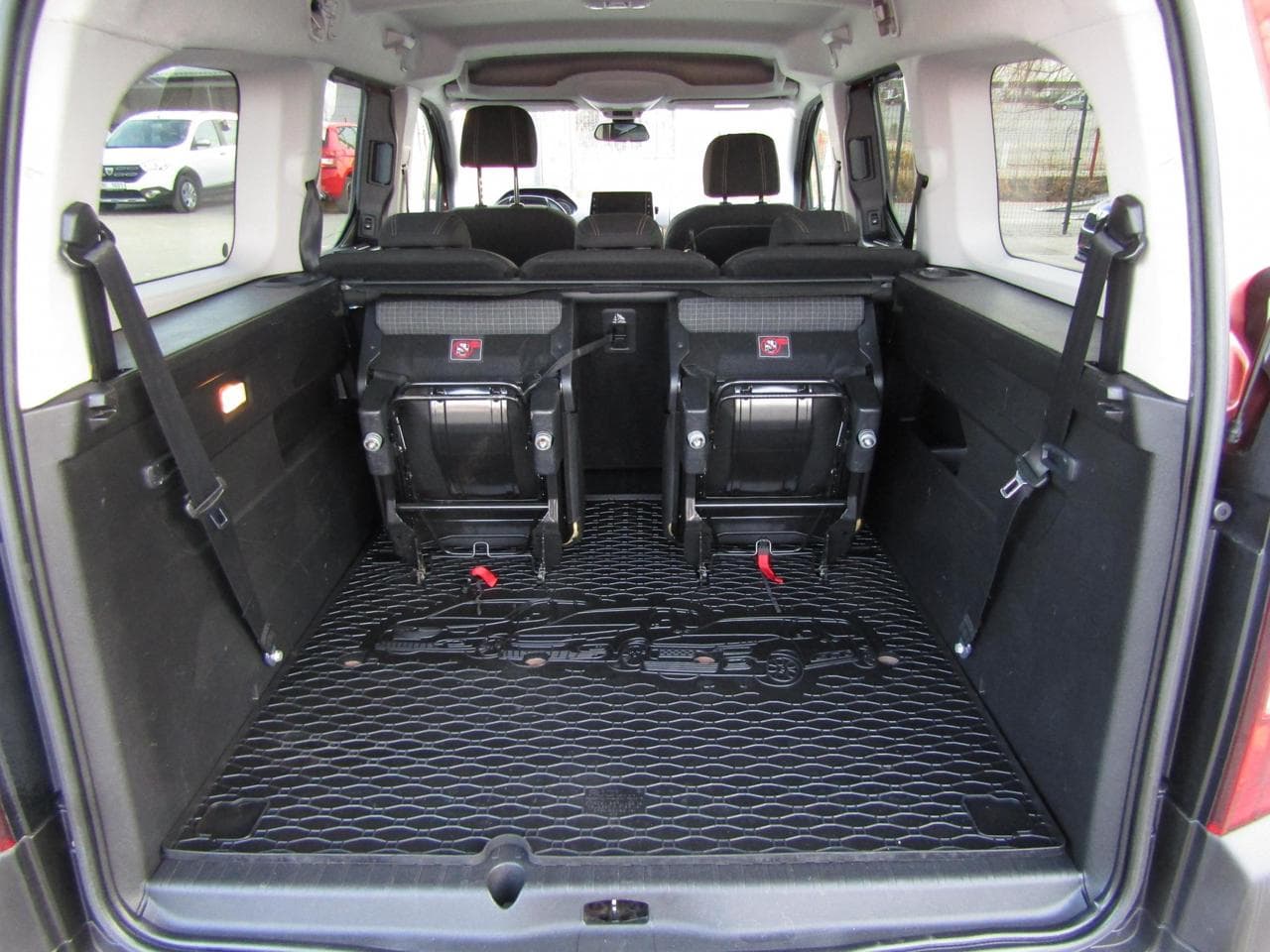 2020 Peugeot Rifter - 7