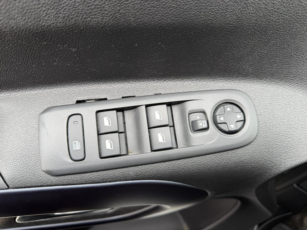 2021 Peugeot Rifter - 14