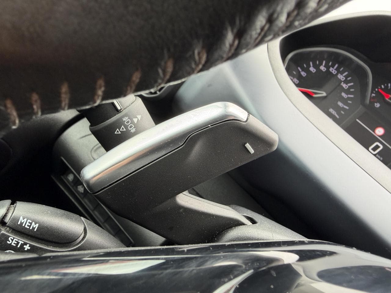 2021 Peugeot Rifter - 13