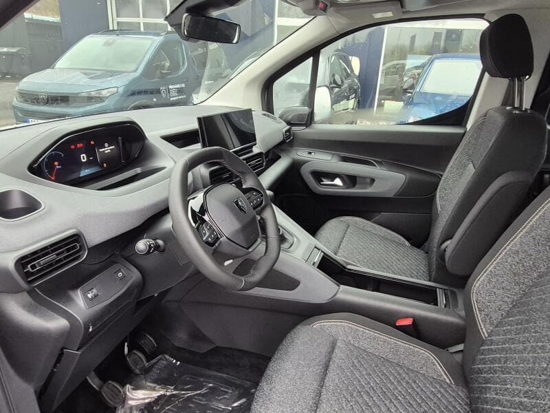 2026 Peugeot Rifter - 8