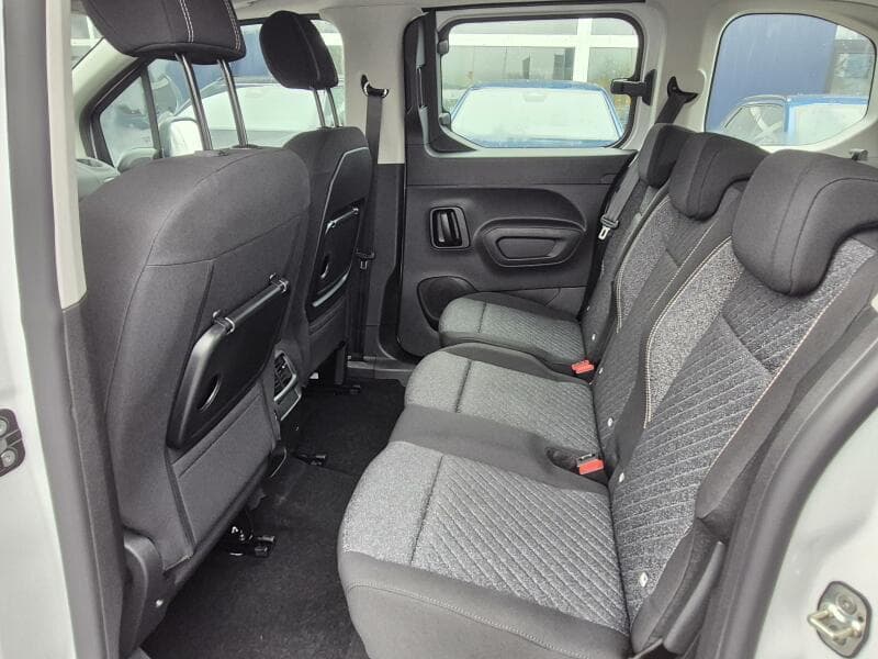 2026 Peugeot Rifter - 9