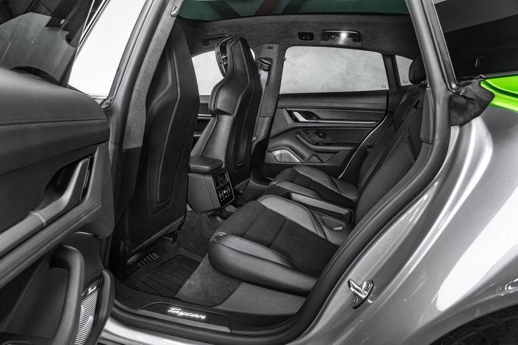 2021 Porsche Taycan - 31