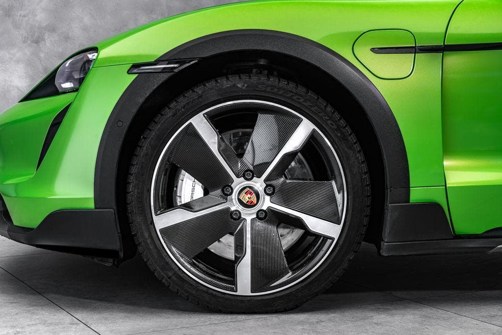 2021 Porsche Taycan - 3