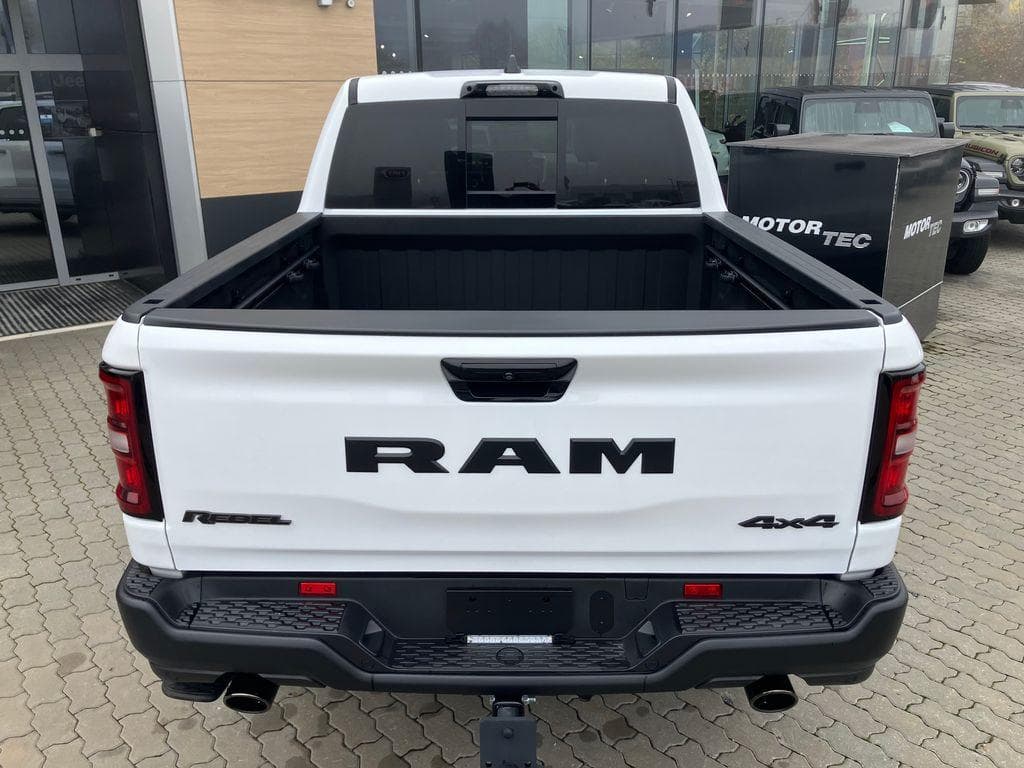RAM 1500 - 33