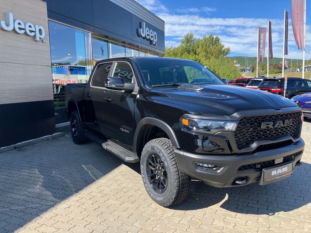 2025 RAM 1500 - 2