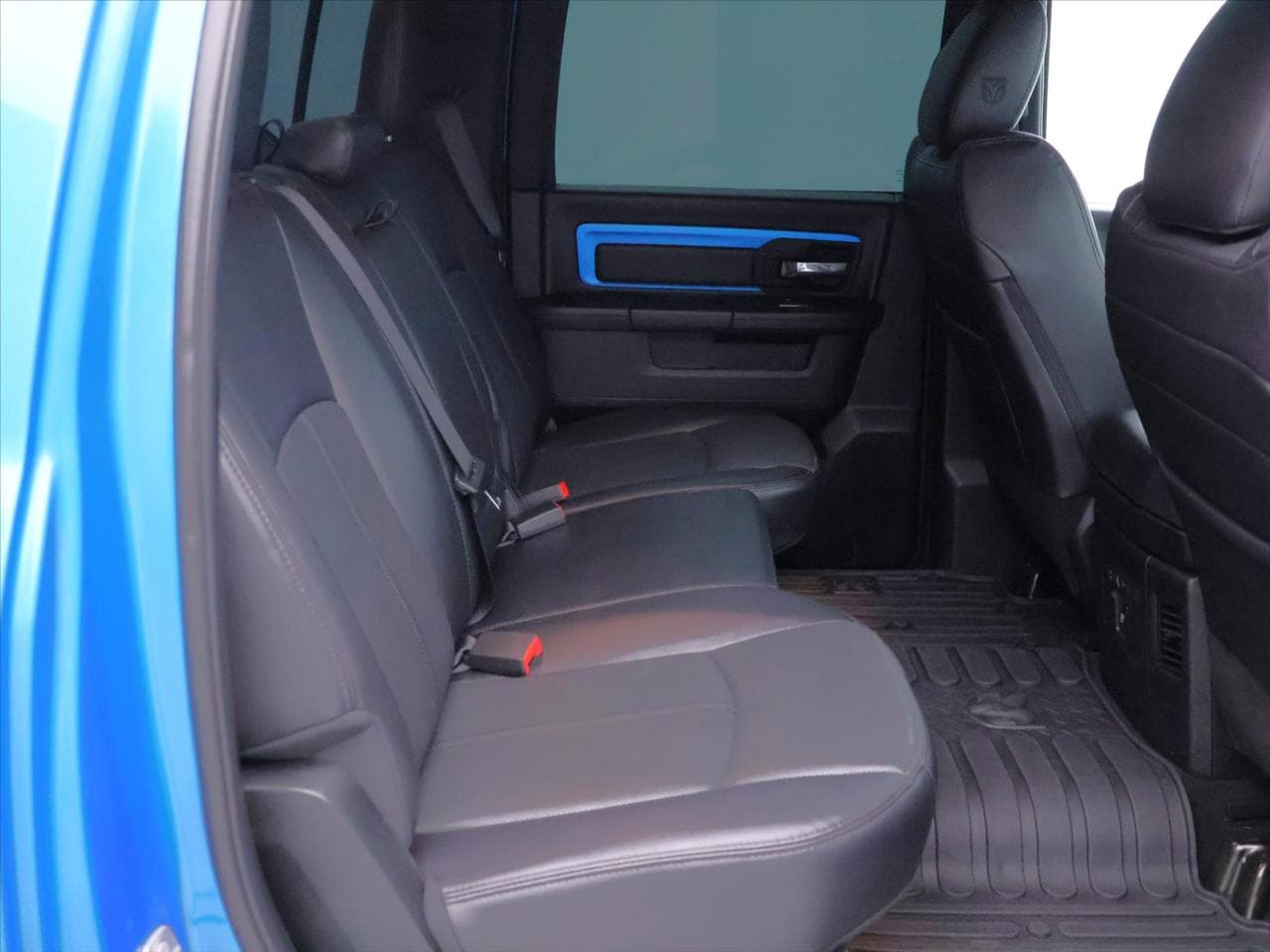 2018 RAM 1500 - 15