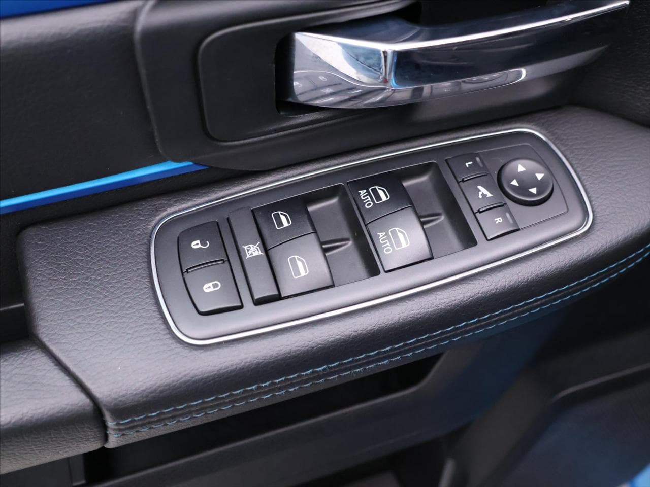 2018 RAM 1500 - 17