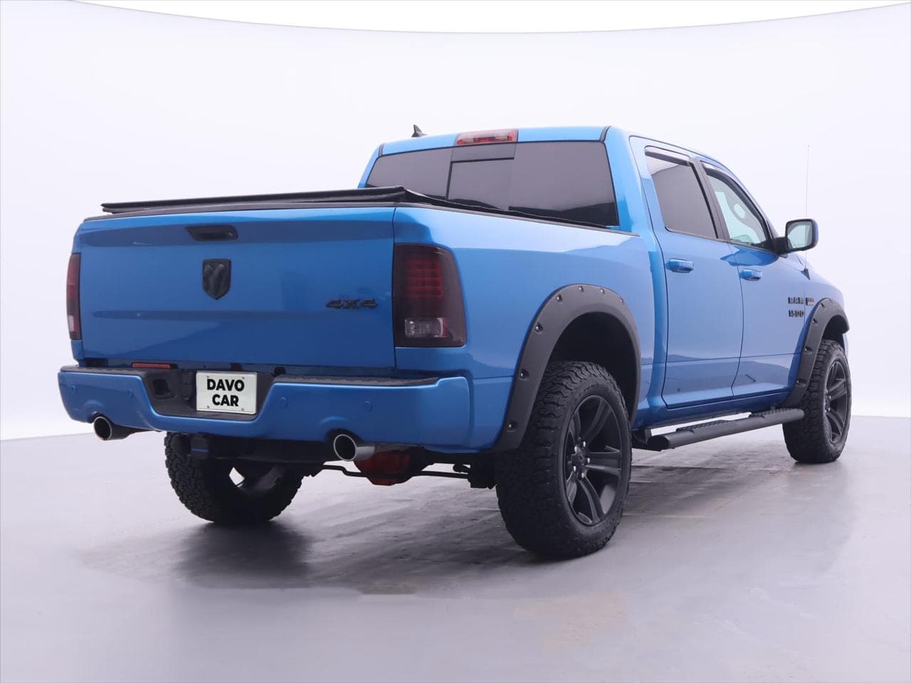 2018 RAM 1500 - 12