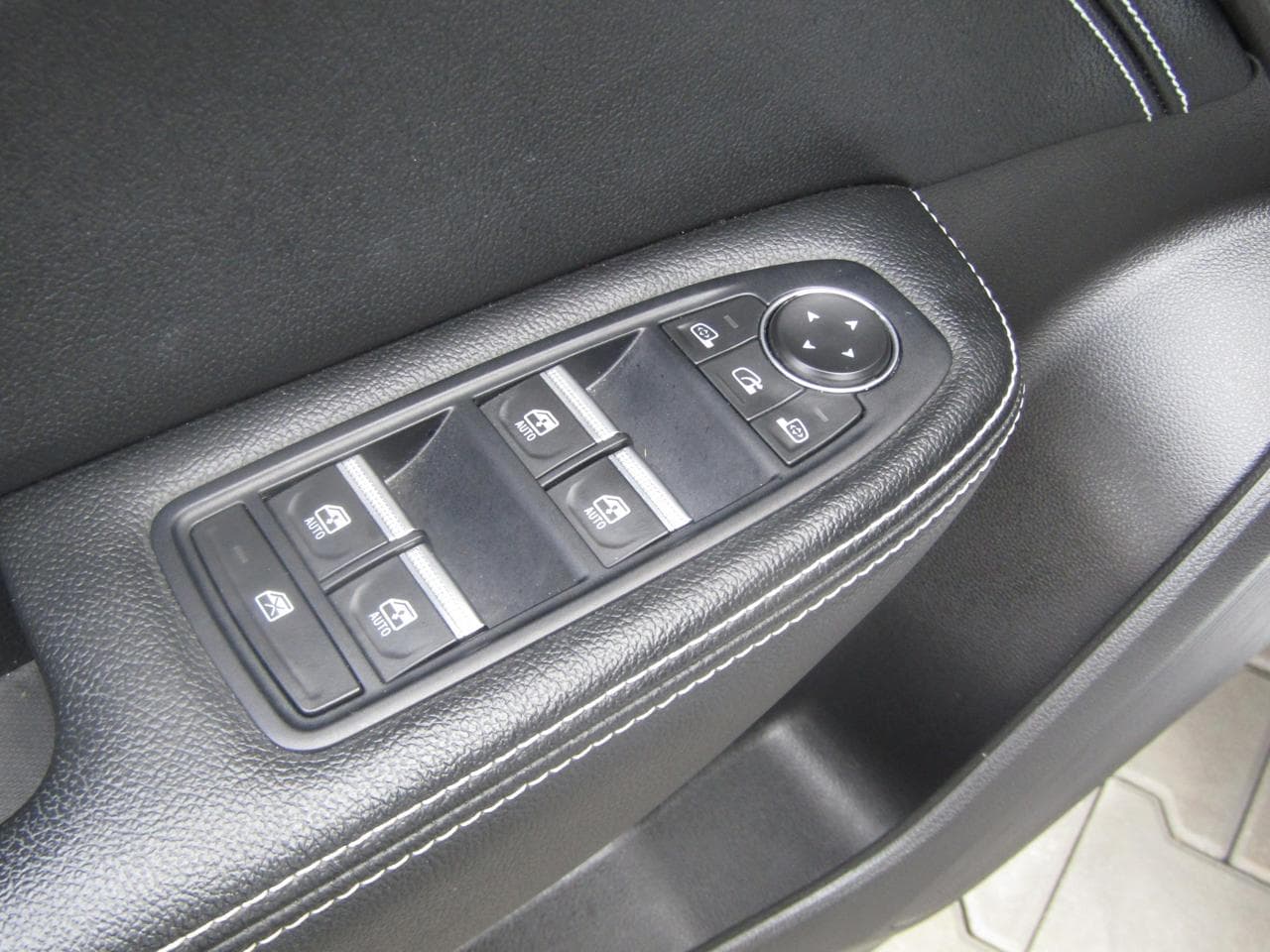 2023 Renault Arkana - 12