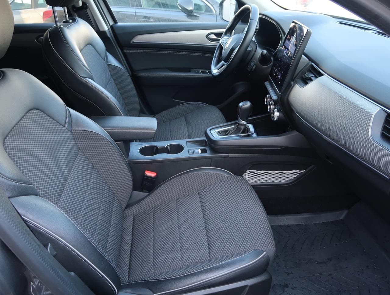 2022 Renault Arkana - 12