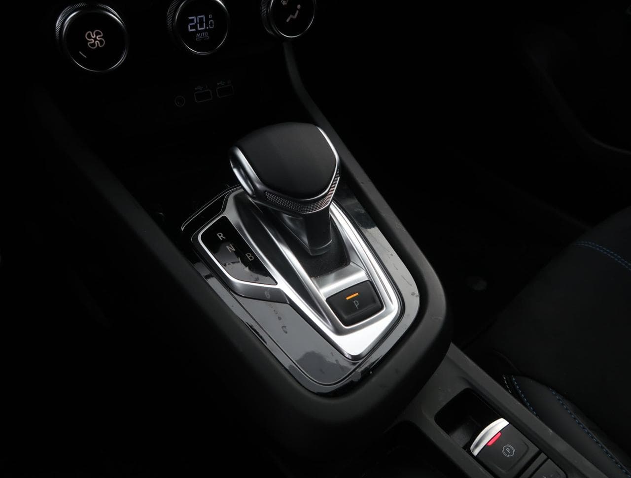 2025 Renault Arkana - 19