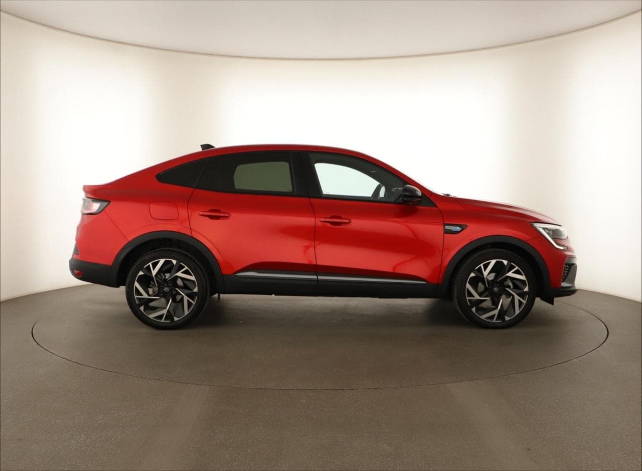 2024 Renault ARKANA - 8