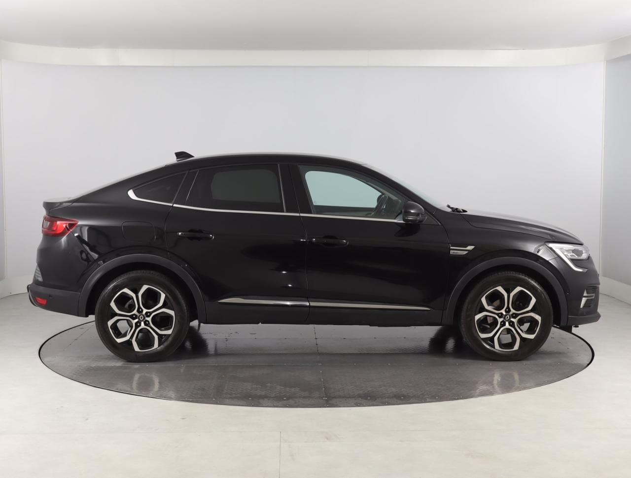 2022 Renault ARKANA - 8