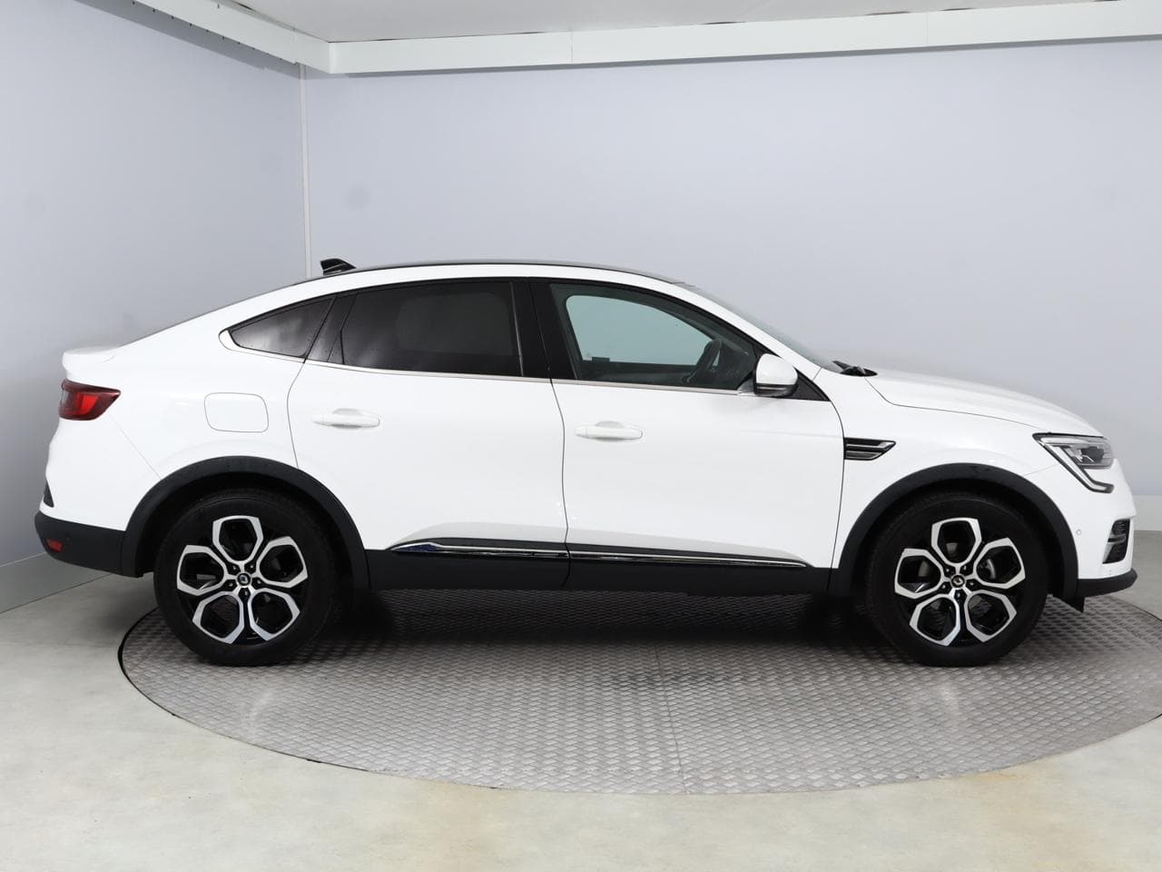 2022 Renault ARKANA - 8