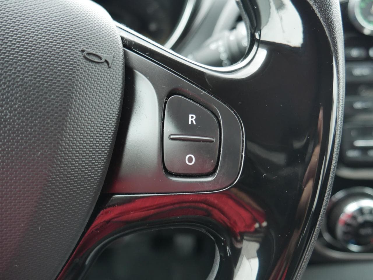 2016 Renault CAPTUR - 16