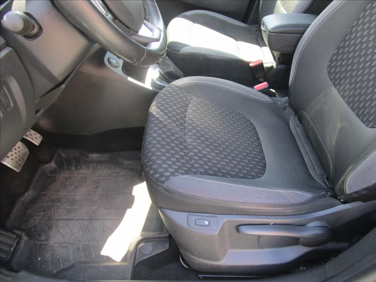 2018 Renault CAPTUR - 12