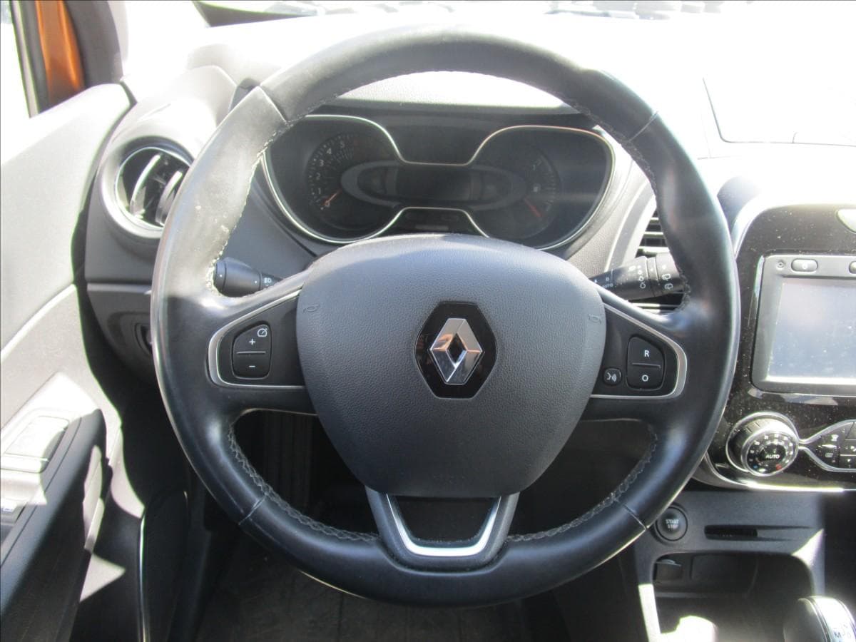 2018 Renault CAPTUR - 8