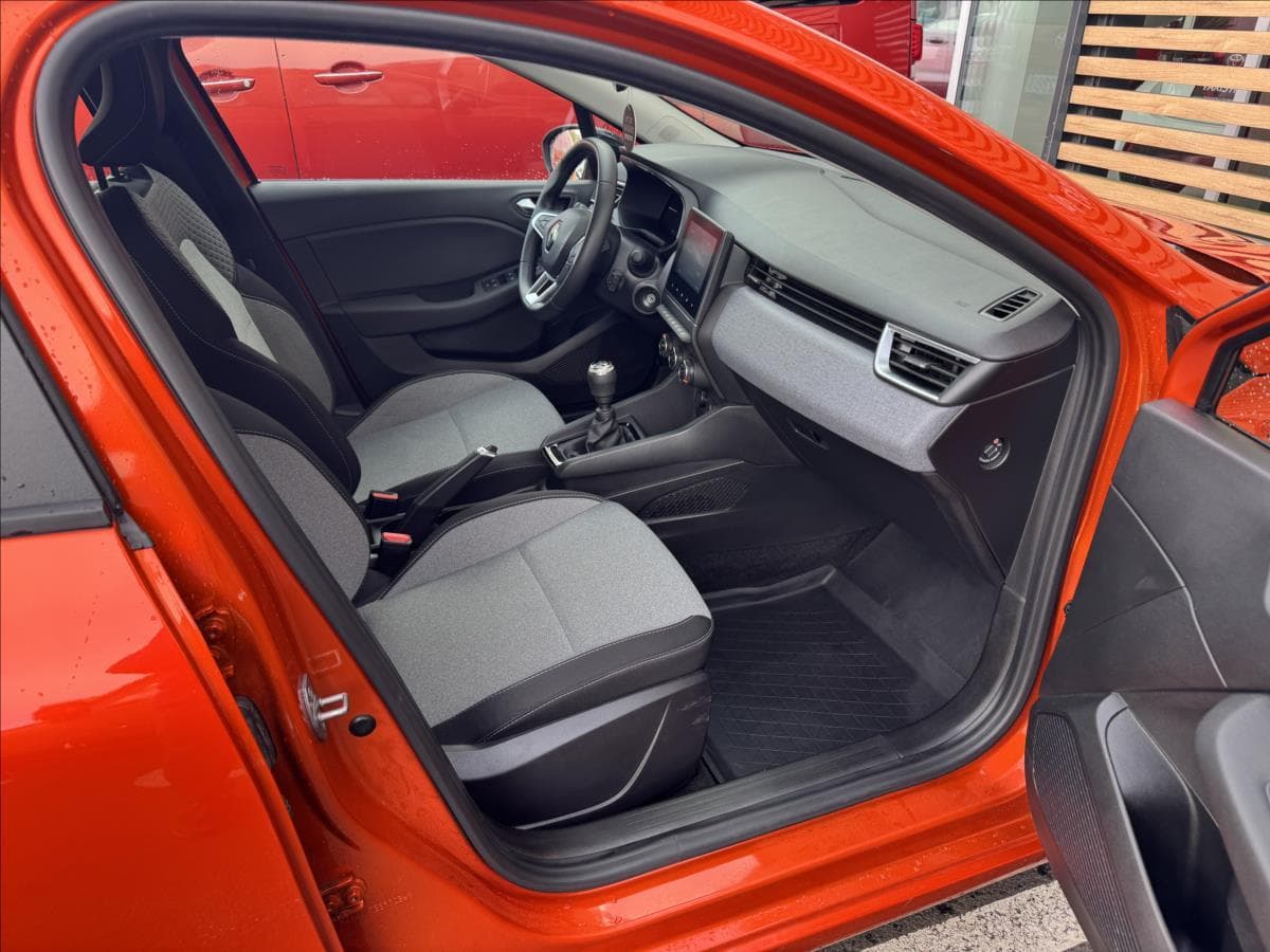 2023 Renault CLIO - 10