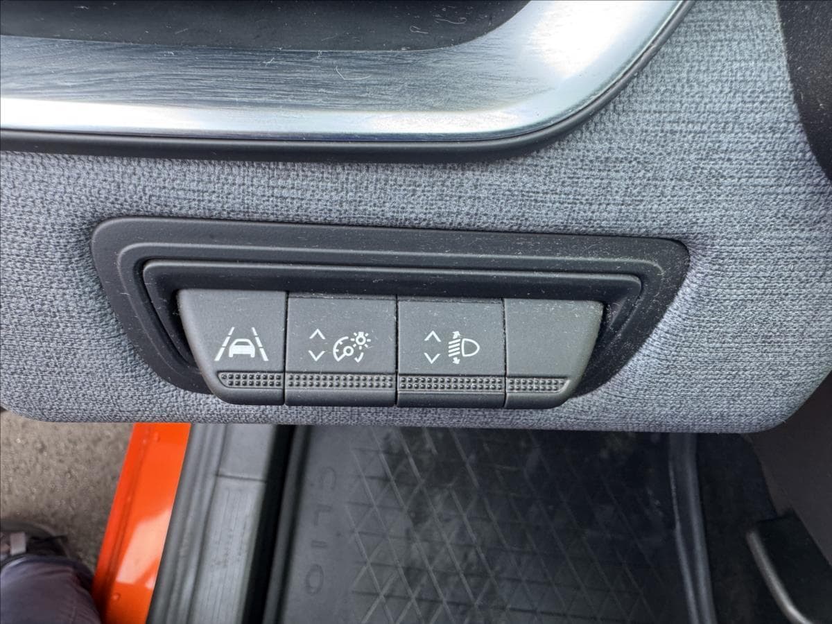 2023 Renault CLIO - 6