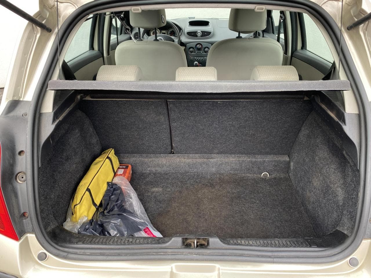 2006 Renault CLIO - 7