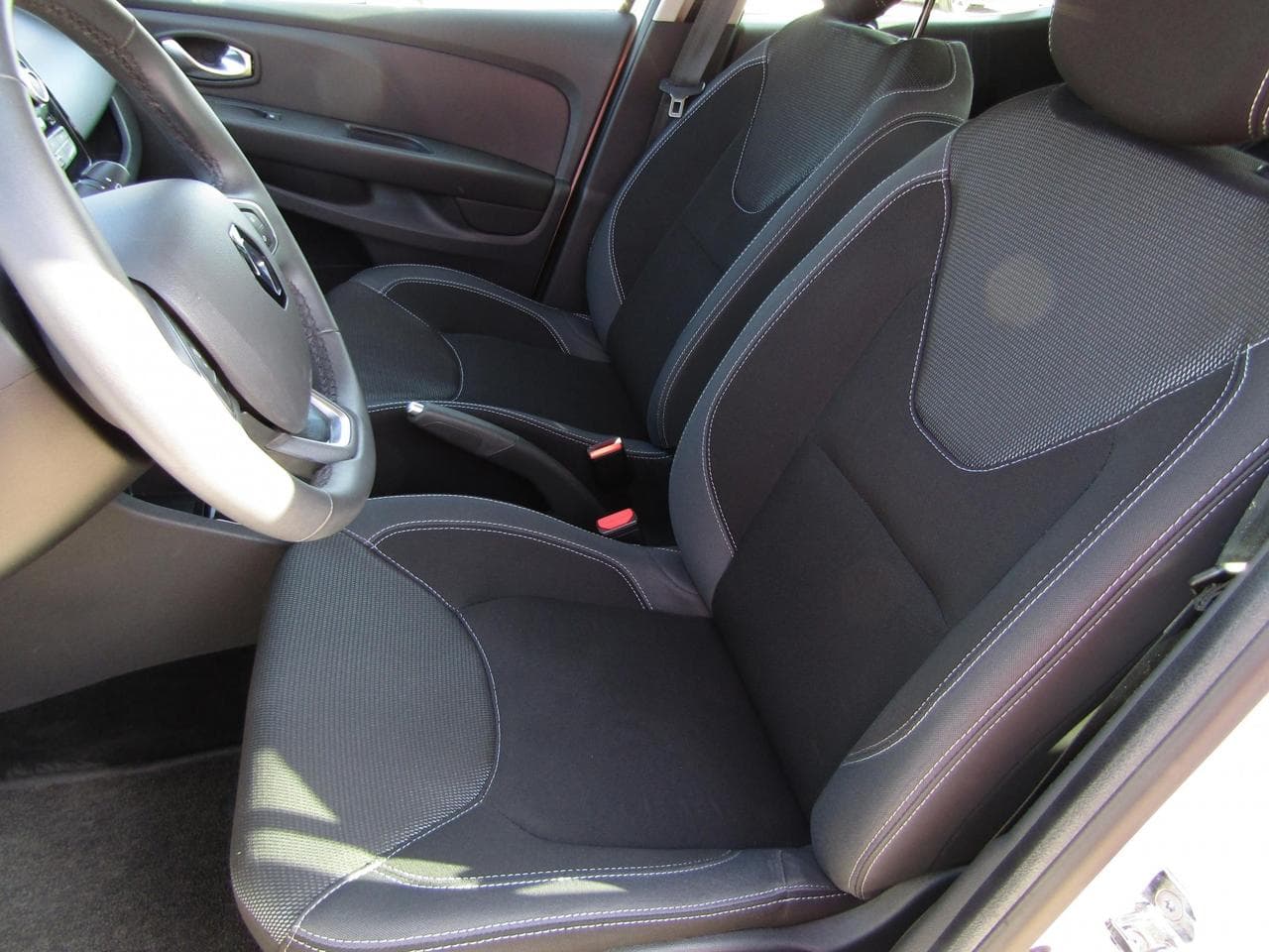 2018 Renault Clio - 9