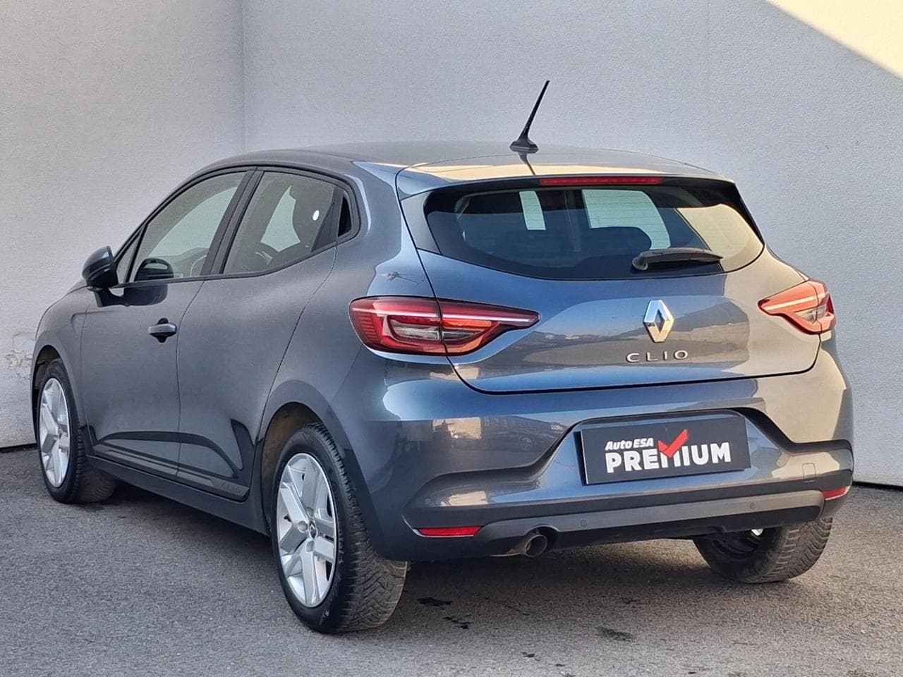2021 Renault Clio - 6