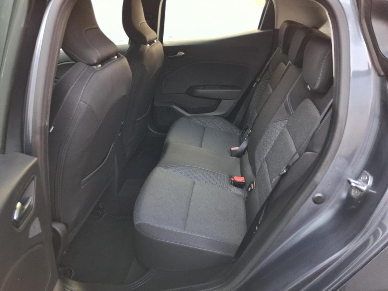 2021 Renault Clio - 8