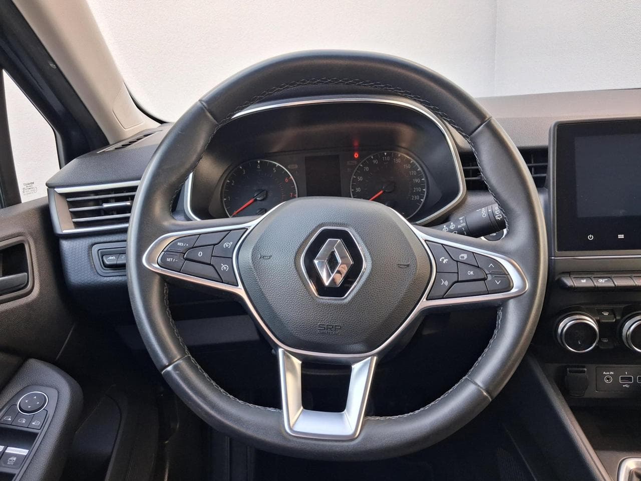 2021 Renault Clio - 10