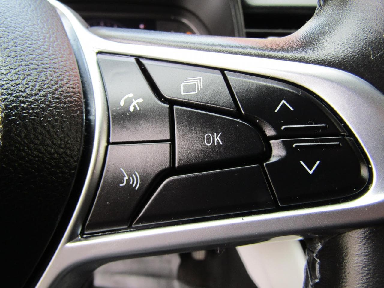 2023 Renault Clio - 16