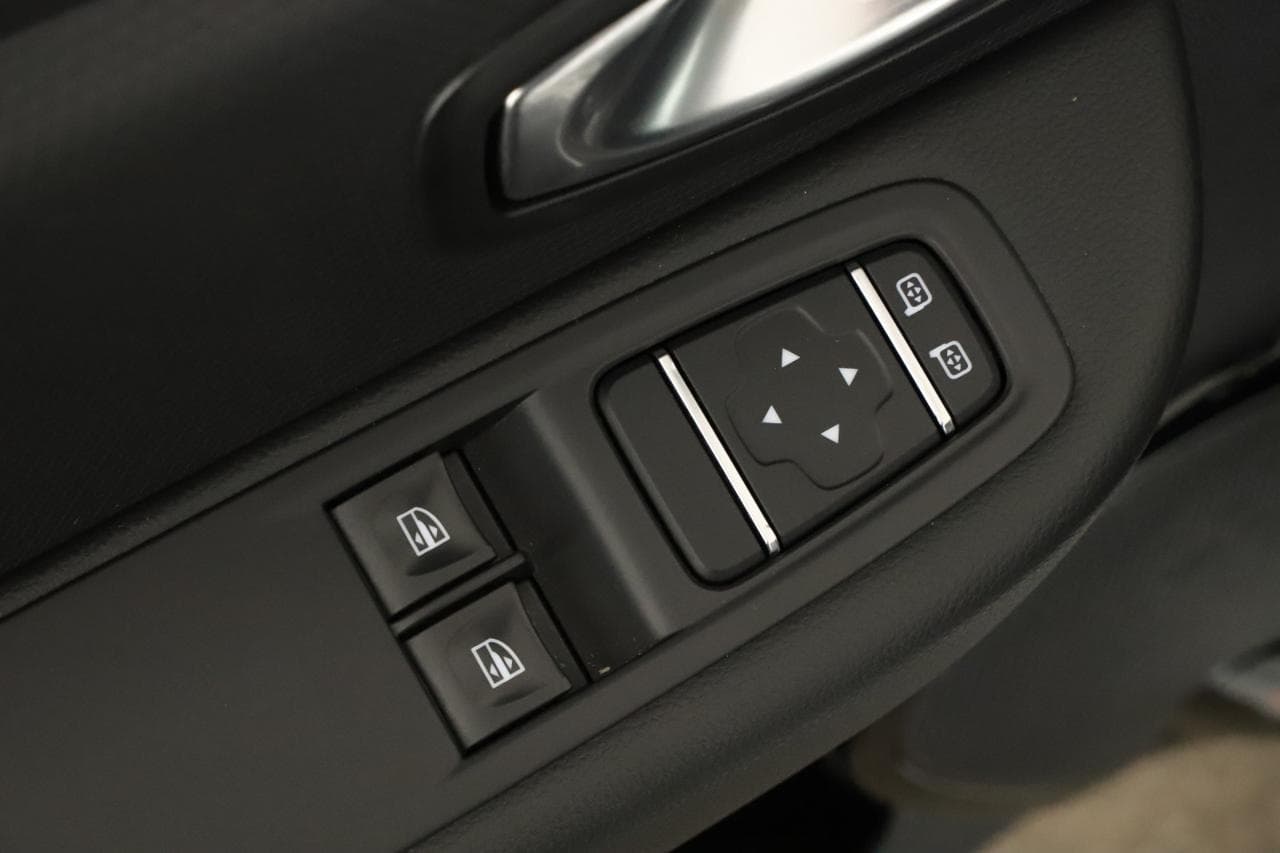 2019 Renault Clio - 17