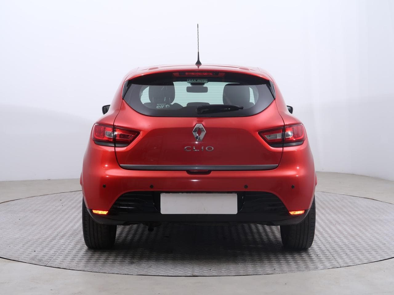 2014 Renault Clio - 6