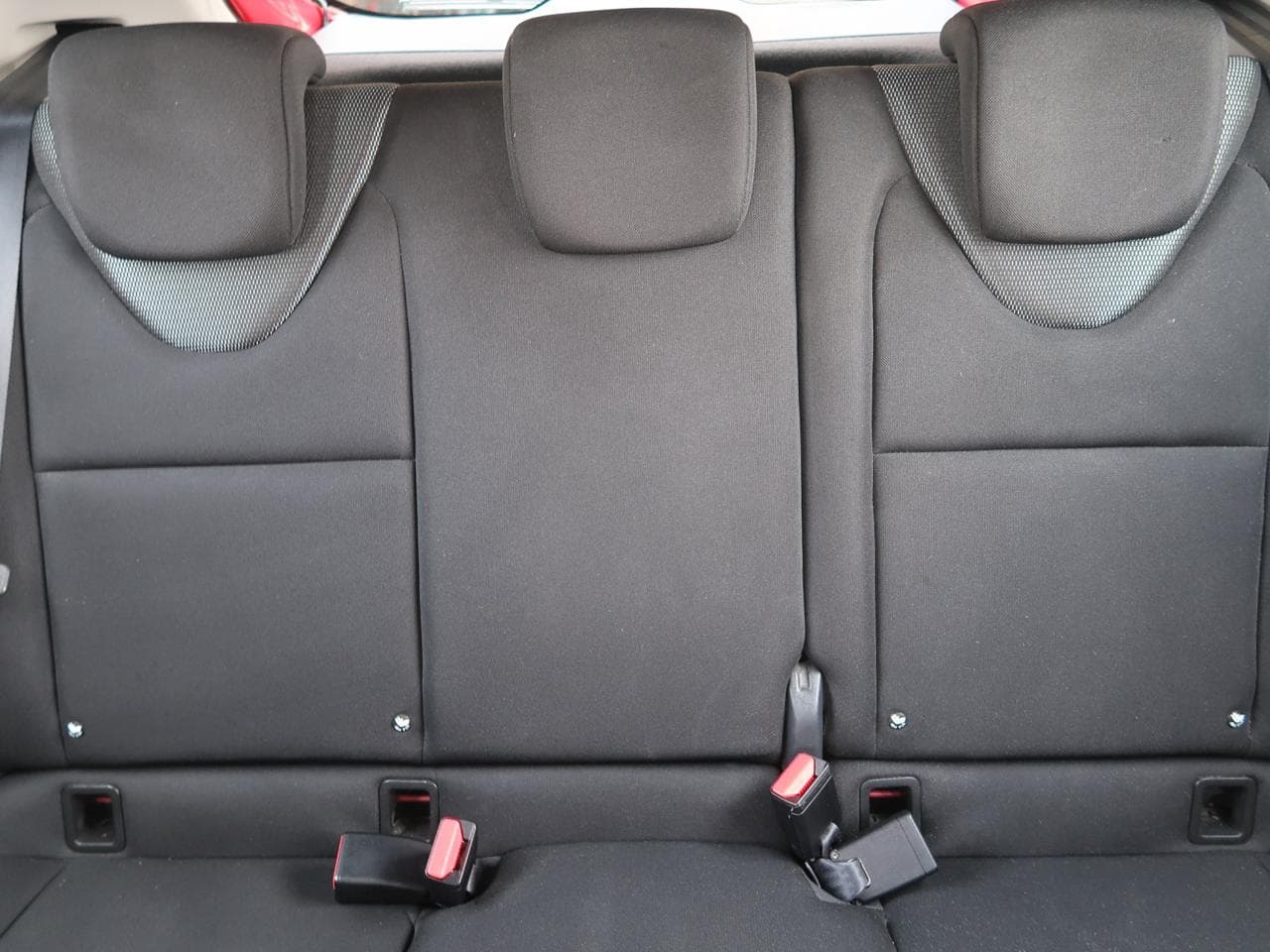 2014 Renault Clio - 14