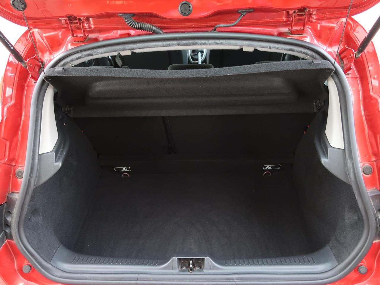 2014 Renault Clio - 20