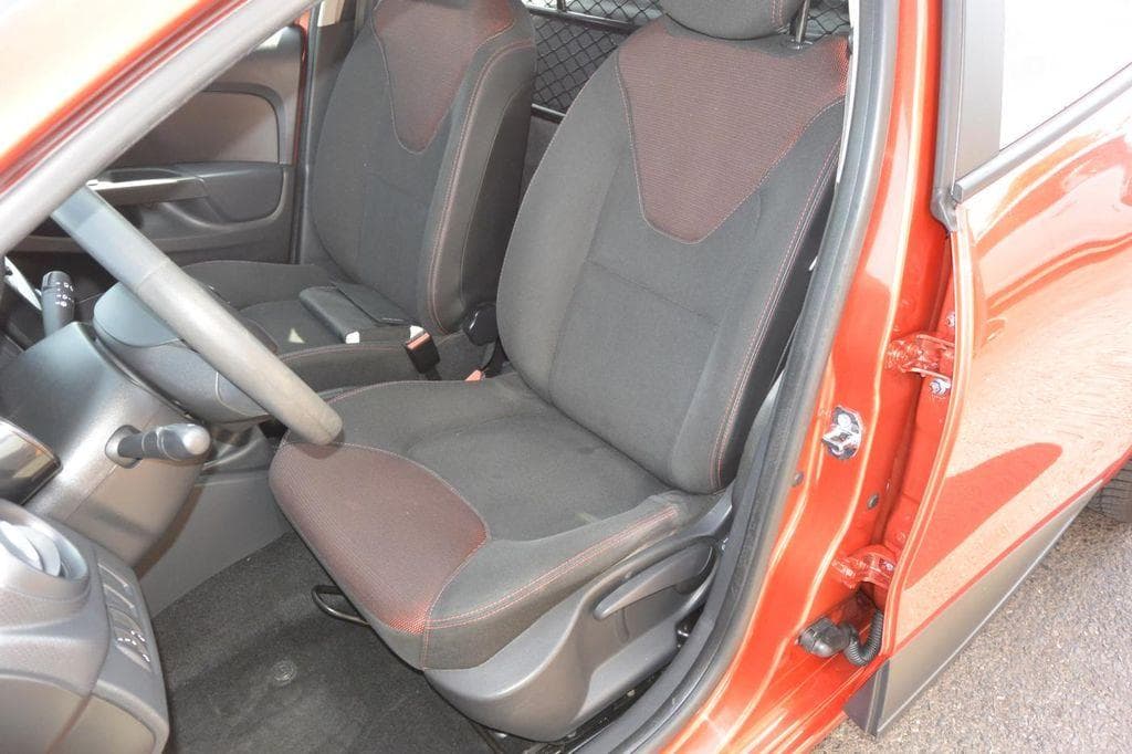 2015 Renault Clio - 10