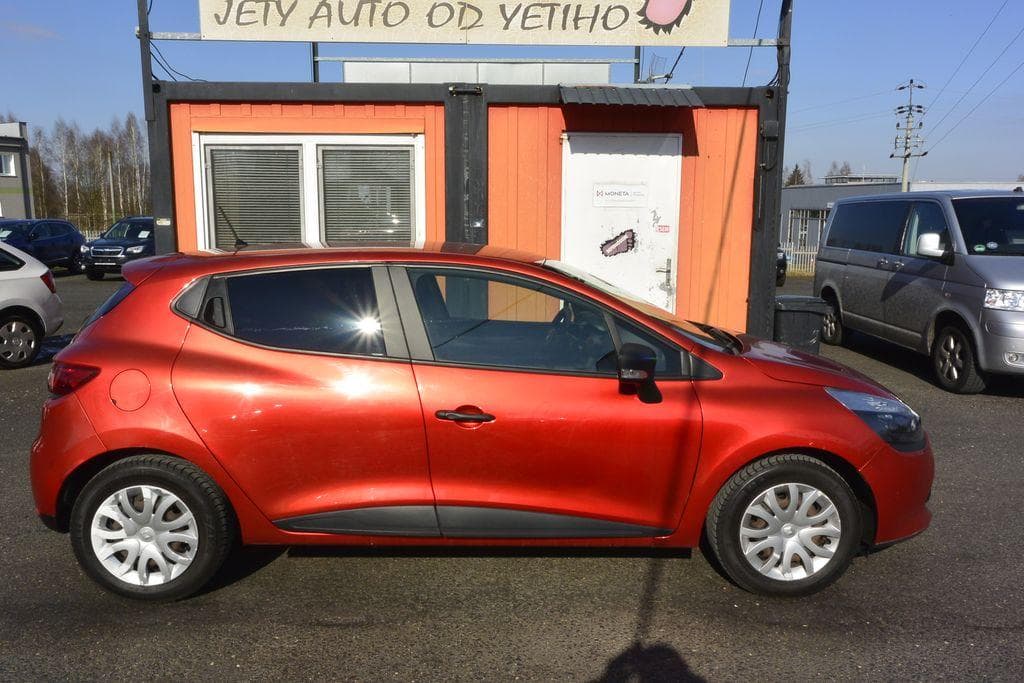 2015 Renault Clio - 4